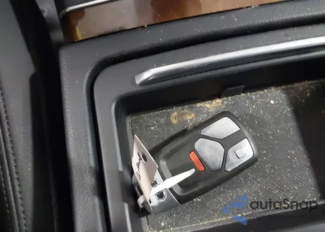 2018 Audi Q5 2.0T Premium/2.0T Tech Premium z USA, uszkodzony, nr VIN WA1ANAFY5J2003596